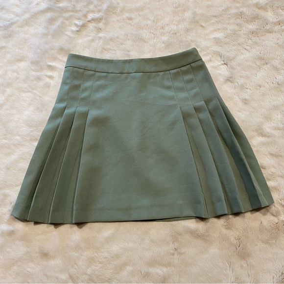(4) ASOS DESIGN Mansy Suit 90s Kilt Pleated Mini Skirt Sage Green Pastel Small - Picture 2 of 7